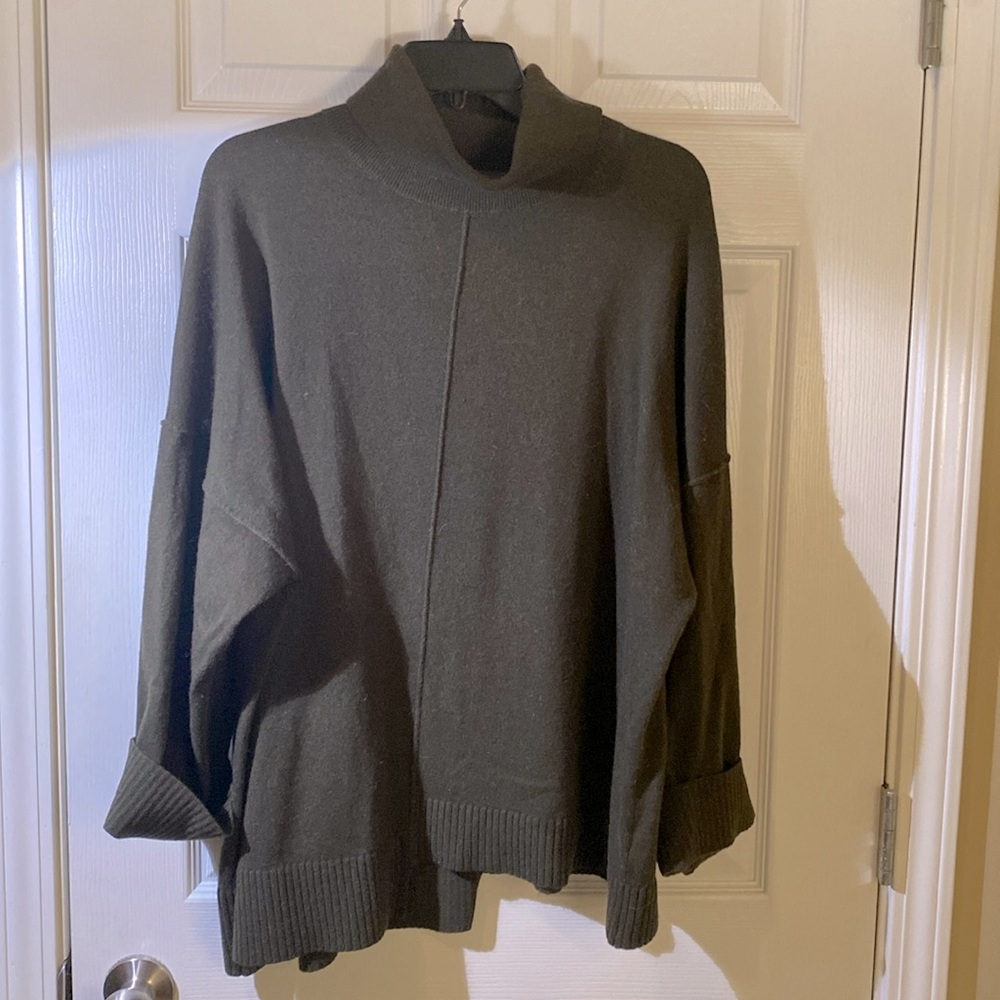 Women’s XL oversized sweater. Dark brown/green. Kin by John Lewis.